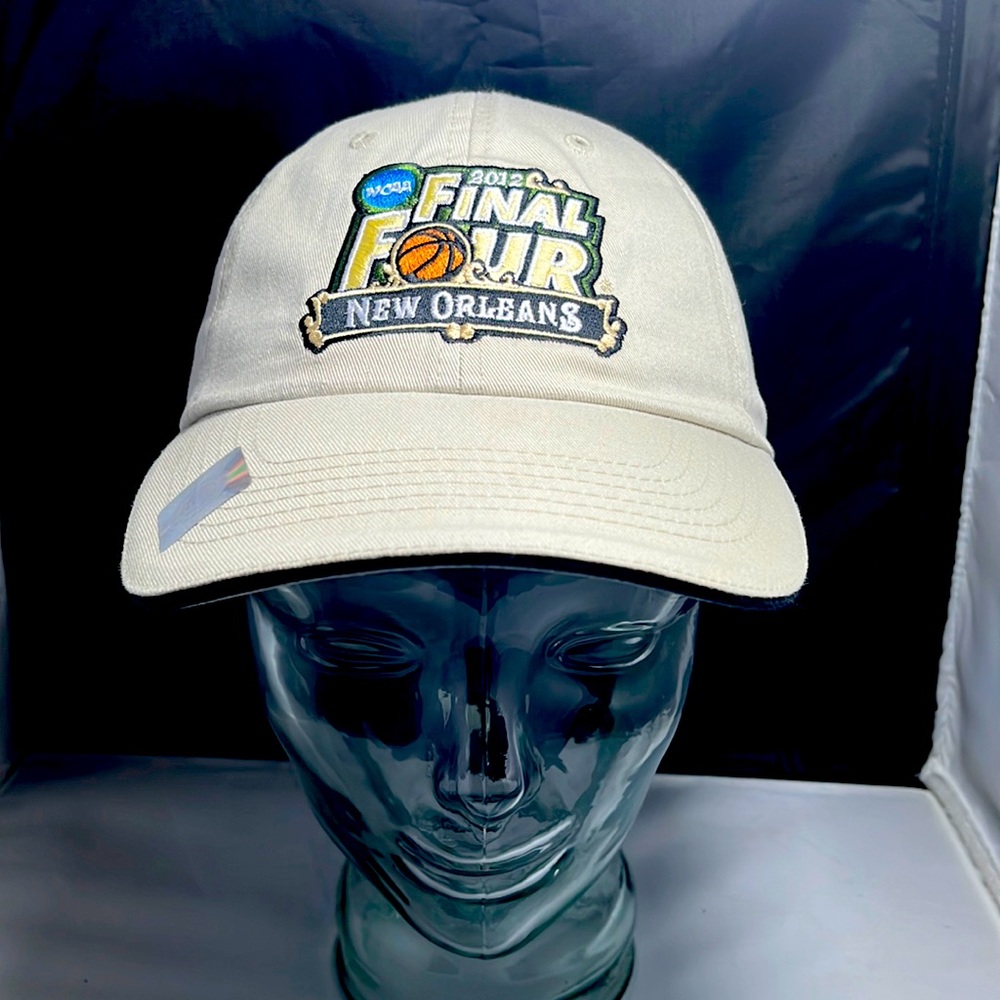 2012 final four New Orleans, Velcro back